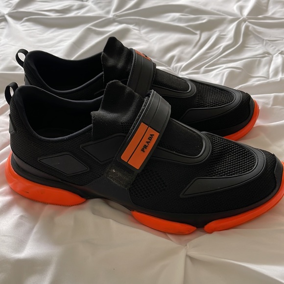 Selling these Prada sneakers in a size 10.5 - Picture 2 of 3
